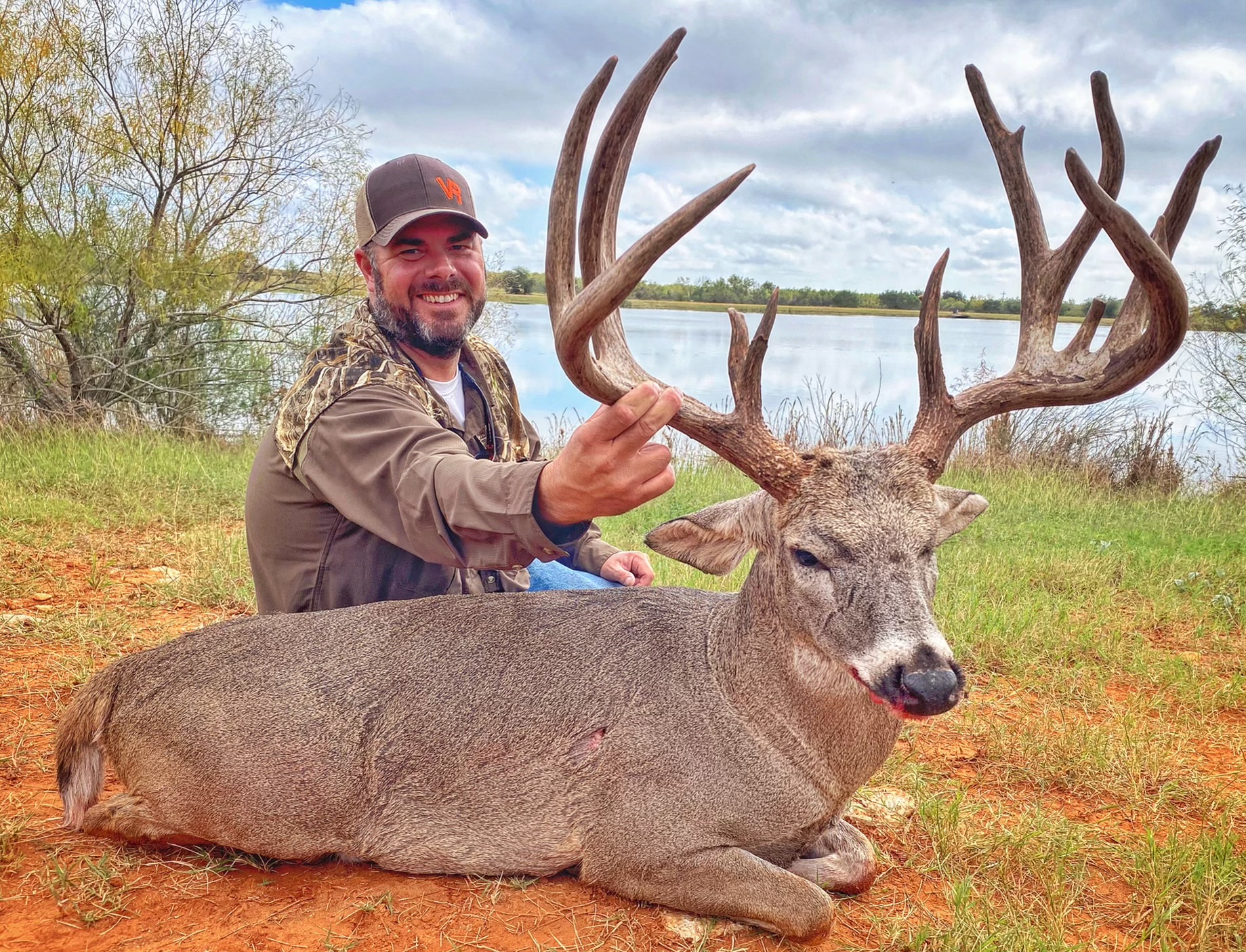 Whitetail hunt Hondo Texas, Big Drop Ranch 1